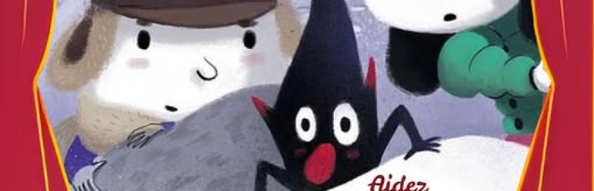 deus enfants et un lutin derrière rideau de cinéma